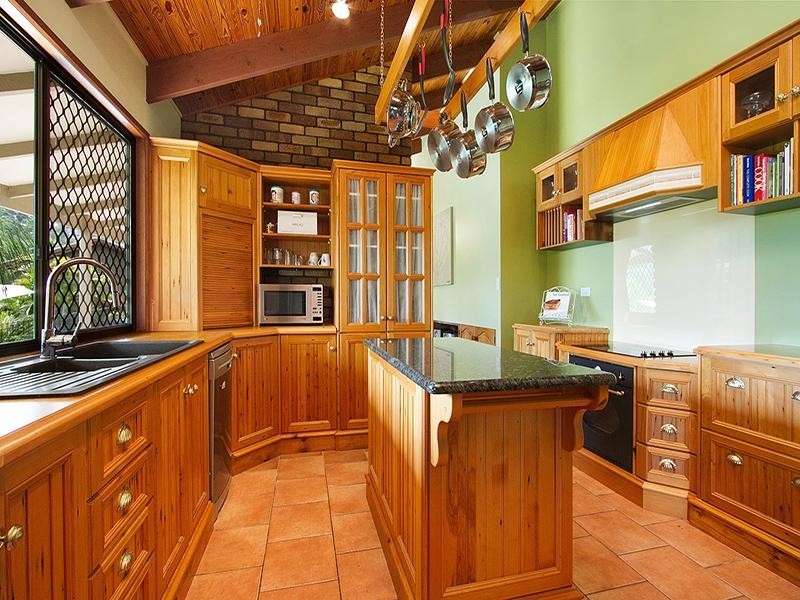 8 Lissadell Street, Shailer Park QLD 4128