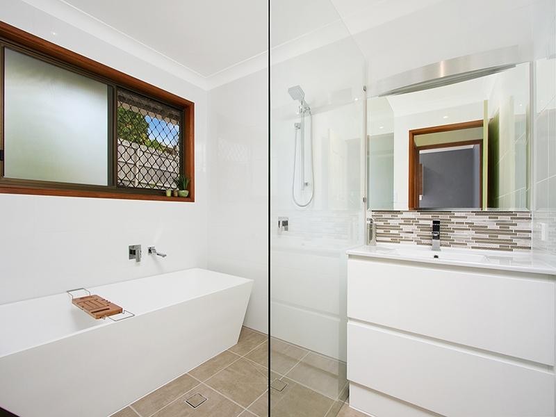 8 Lissadell Street, Shailer Park QLD 4128