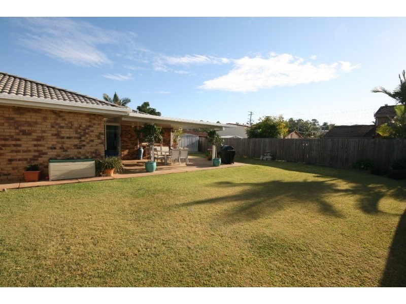 22 Perak Court, Tanah Merah QLD 4128