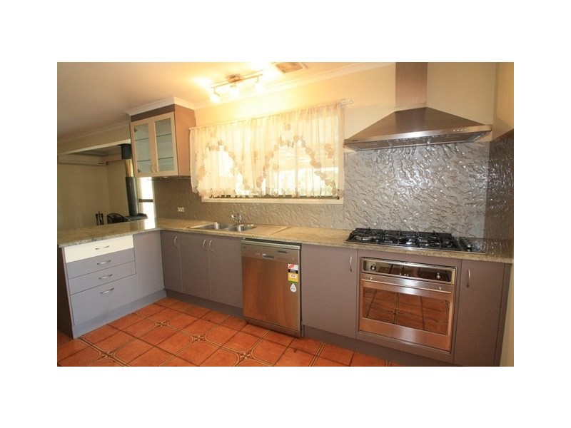 166 Plantain Road, Shailer Park QLD 4128