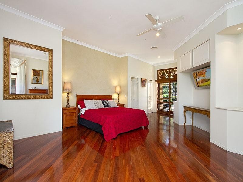 111 Solway Crescent, Carbrook QLD 4130