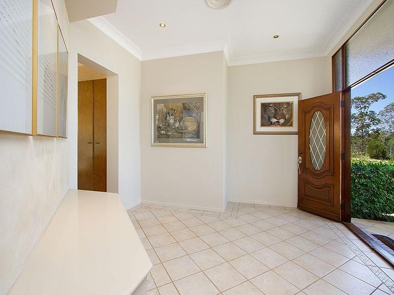 111 Solway Crescent, Carbrook QLD 4130