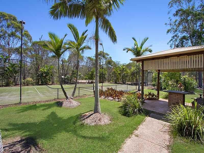 111 Solway Crescent, Carbrook QLD 4130