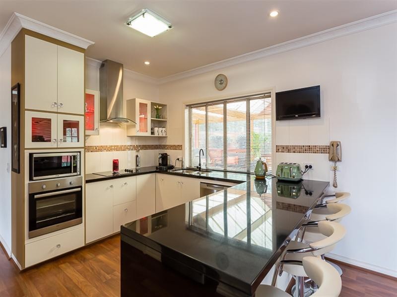 10 Carnoustie Court, Cornubia QLD 4130