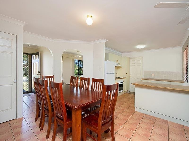 80 Kilsay Crescent, Meadowbrook QLD 4131