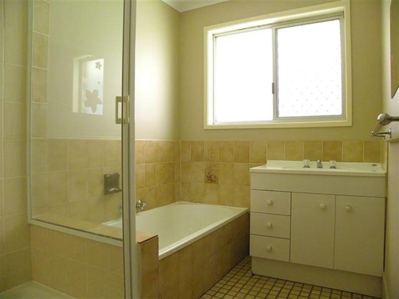 12 Everlast Street, Shailer Park QLD 4128