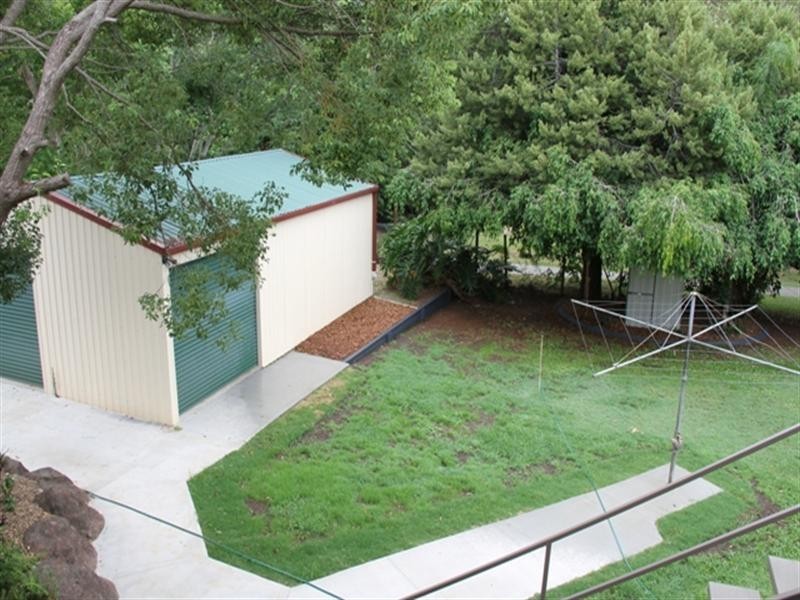 39 Lobelia Avenue, Daisy Hill QLD 4127
