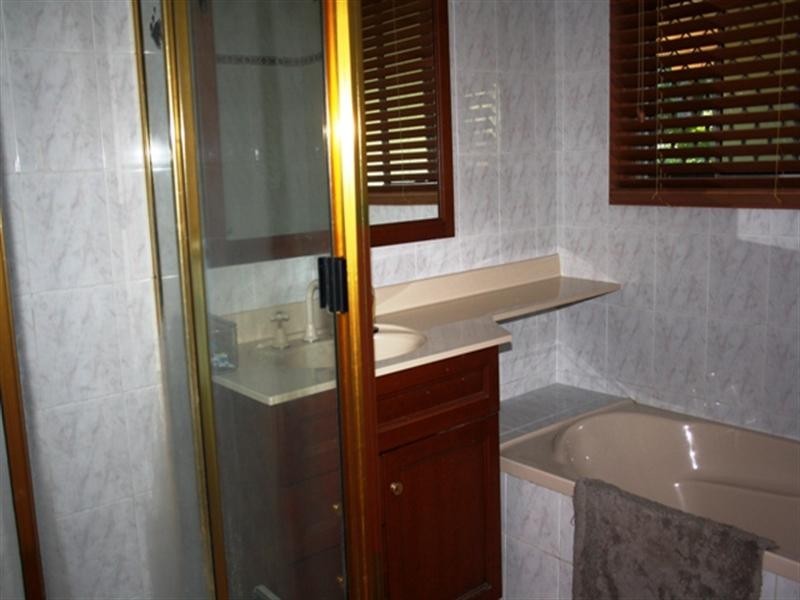 24 Gladewood Drive, Daisy Hill QLD 4127