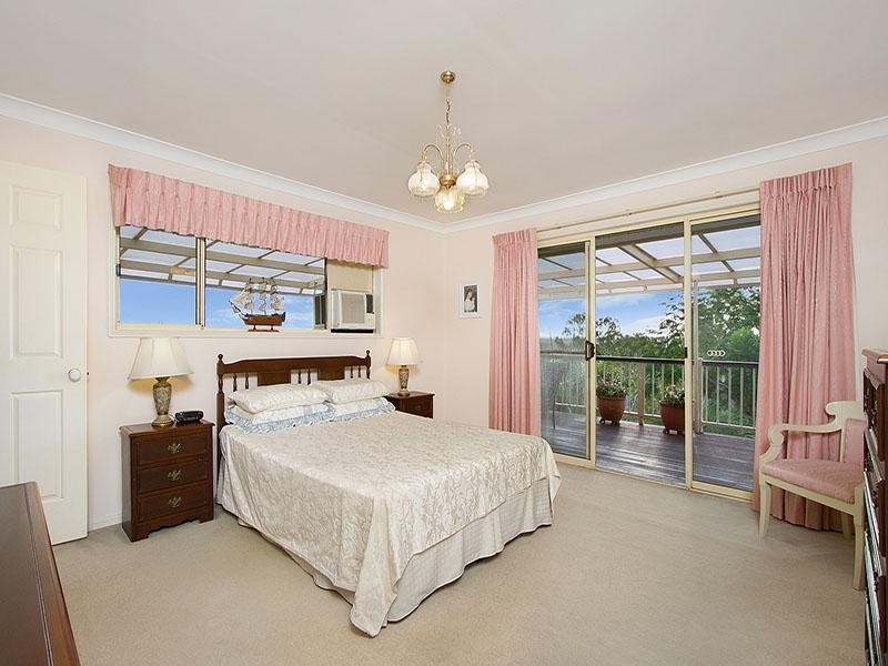 72 Pohon Drive, Tanah Merah QLD 4128