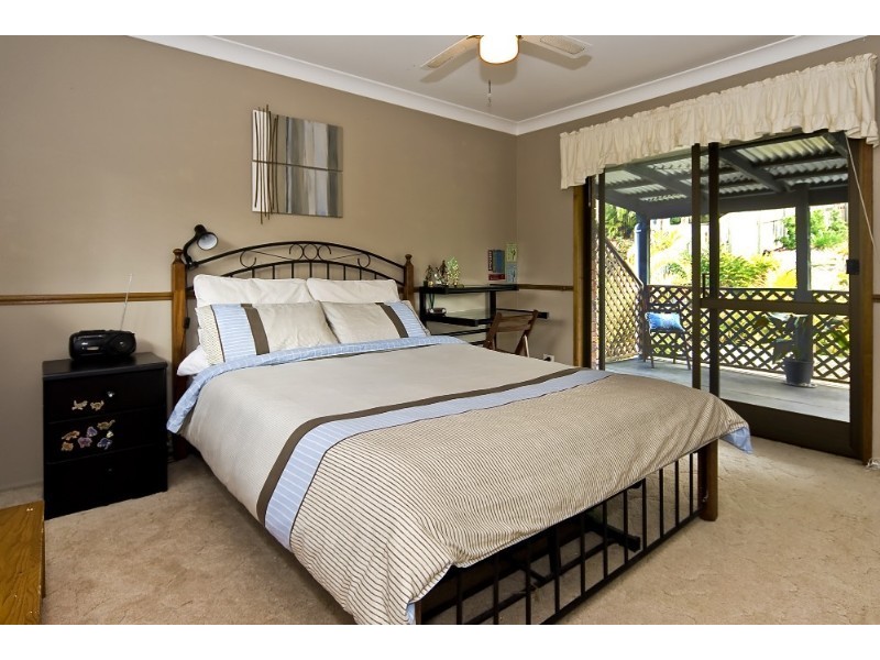 35 Narcamus Crescent, Shailer Park QLD 4128