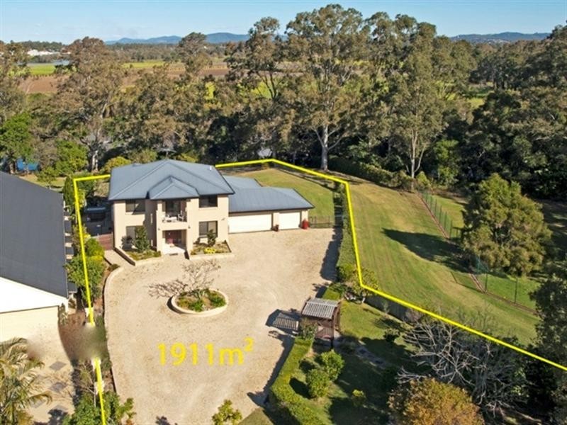 14 Riviera Court, Cornubia QLD 4130