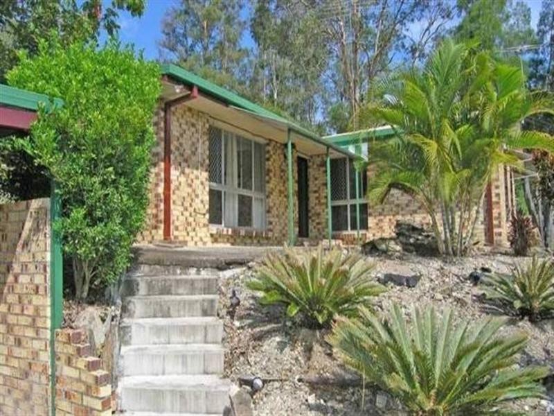 4 Lasandra Court, Shailer Park QLD 4128