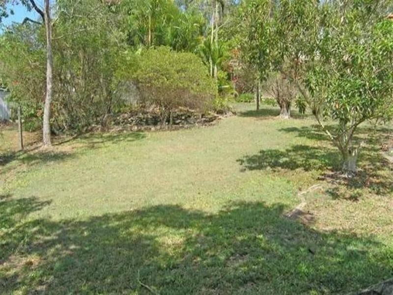 4 Lasandra Court, Shailer Park QLD 4128