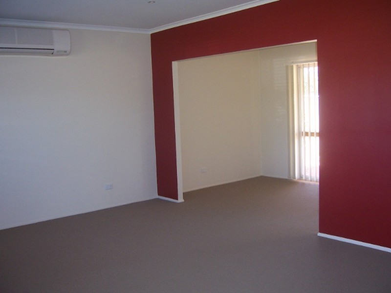 90 Shailer Road, Shailer Park QLD 4128