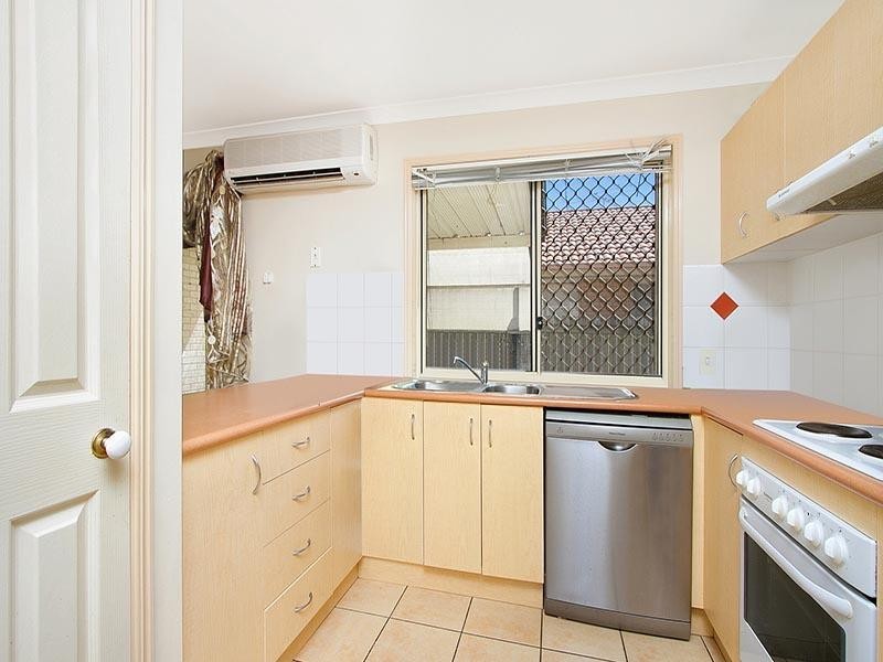 12 Starshine Street, Meadowbrook QLD 4131