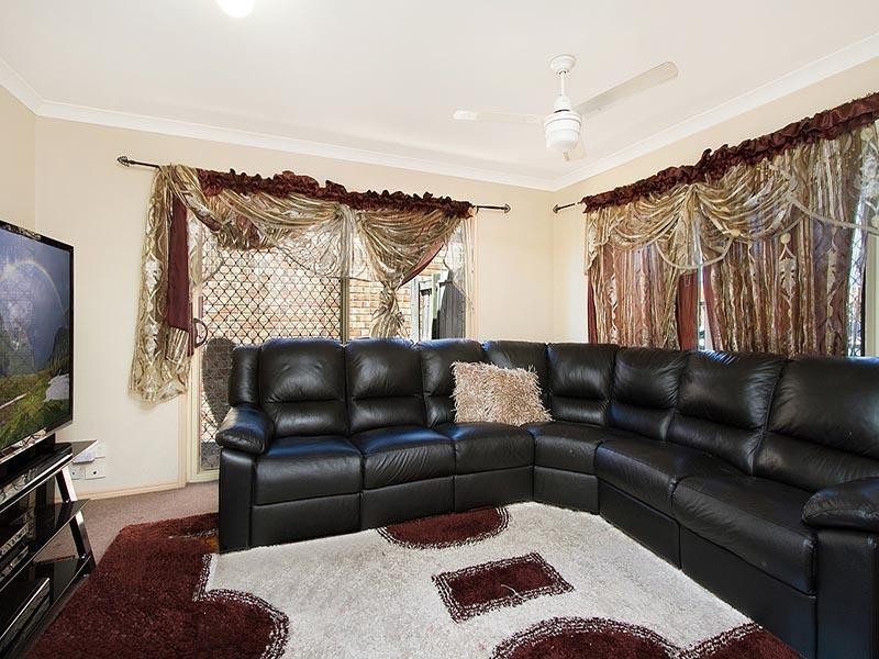 12 Starshine Street, Meadowbrook QLD 4131