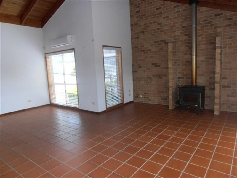 140 Shailer Road, Shailer Park QLD 4128