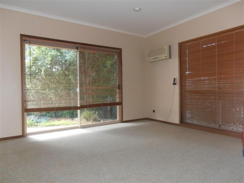 140 Shailer Road, Shailer Park QLD 4128