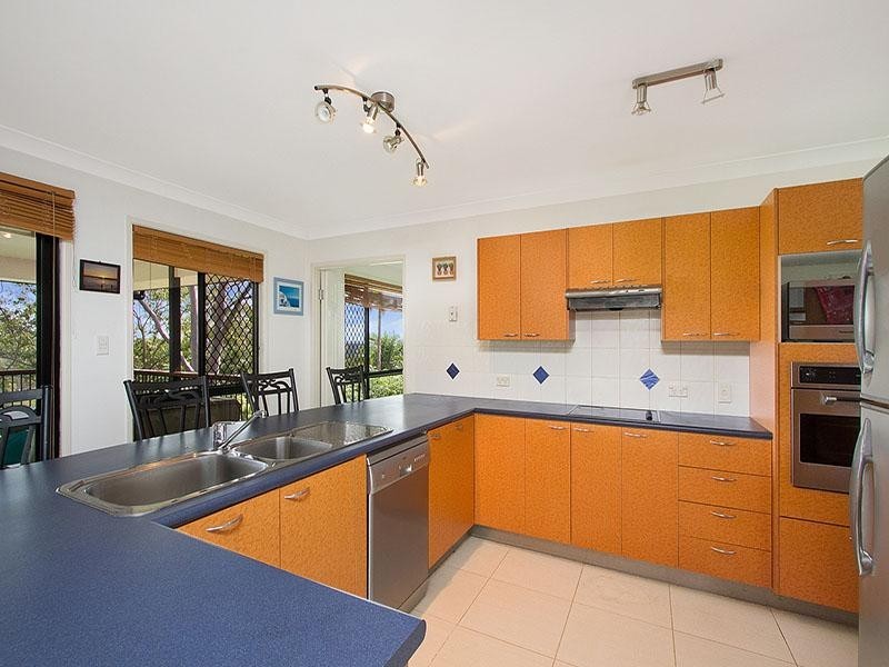 415 Chatswood Road, Shailer Park QLD 4128