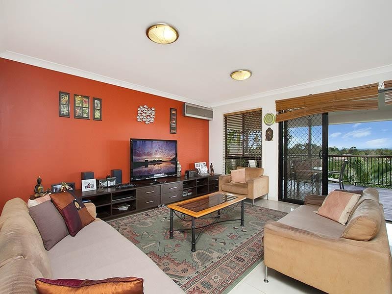 415 Chatswood Road, Shailer Park QLD 4128