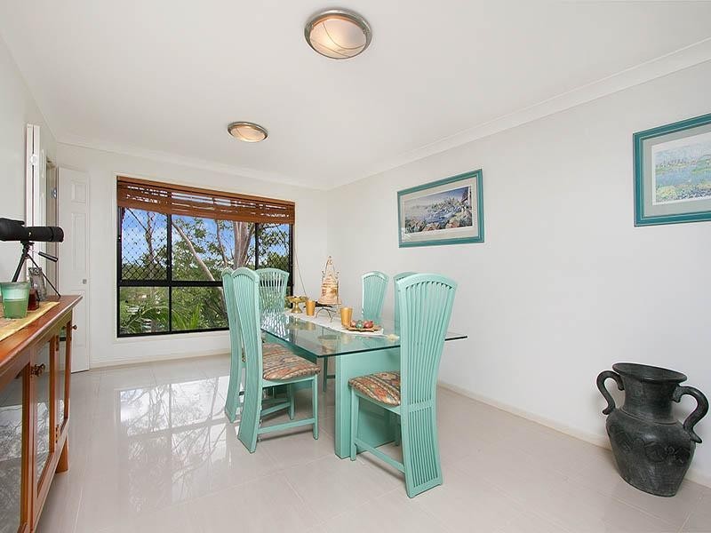 415 Chatswood Road, Shailer Park QLD 4128