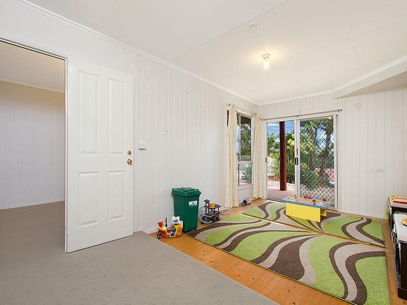 8 Kabang Court, Tanah Merah QLD 4128