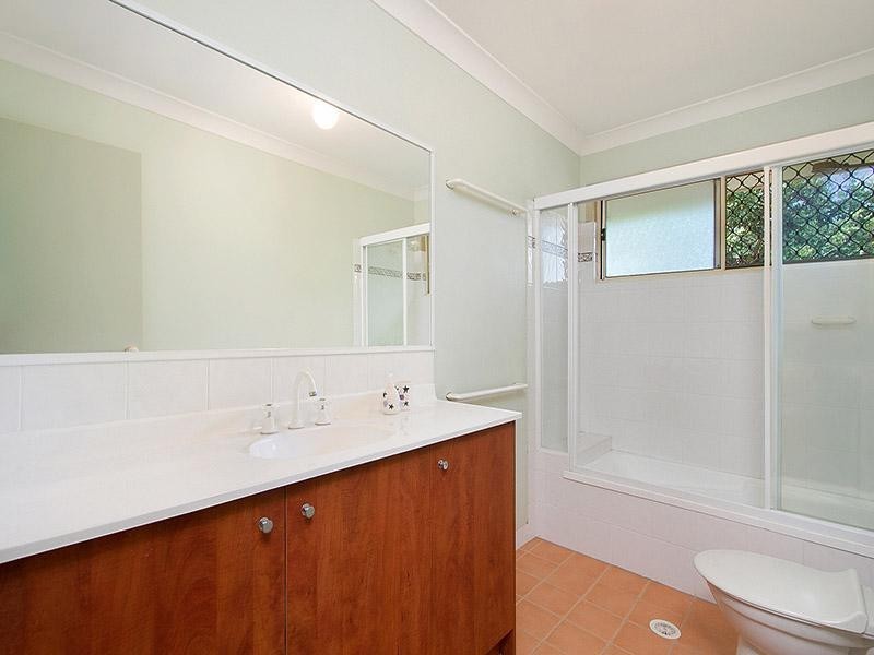 4/15 Abang Avenue, Tanah Merah QLD 4128