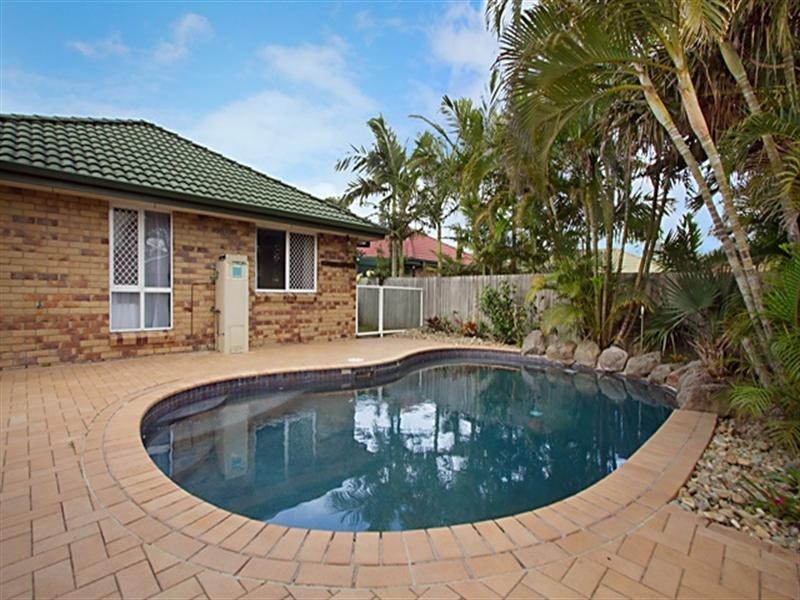 42 Lithfield Place, Loganholme QLD 4129