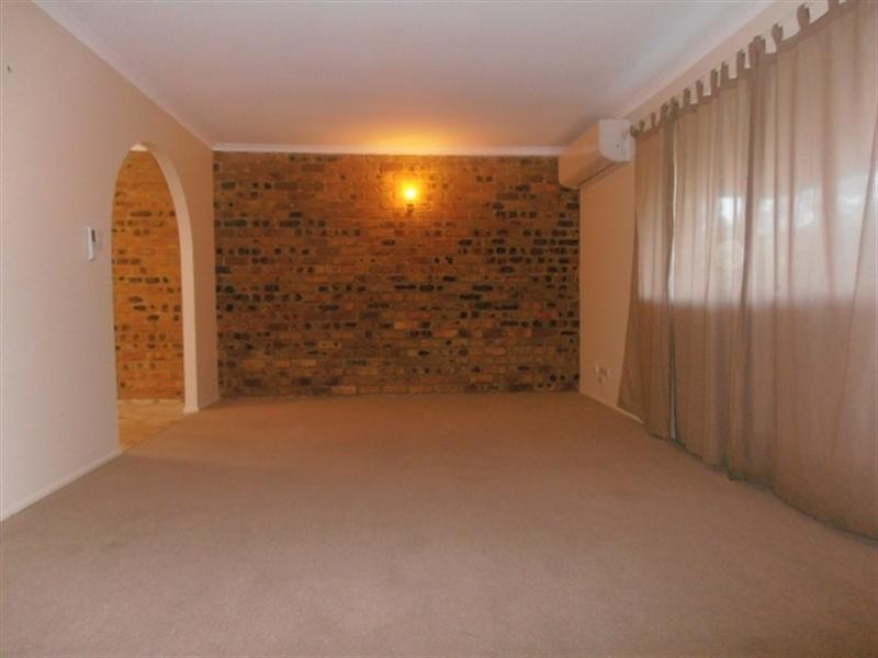 217 Plantain Road, Shailer Park QLD 4128