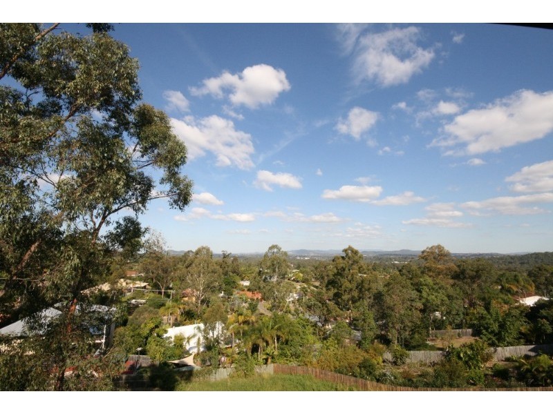 31 Jasmine Crescent, Shailer Park QLD 4128