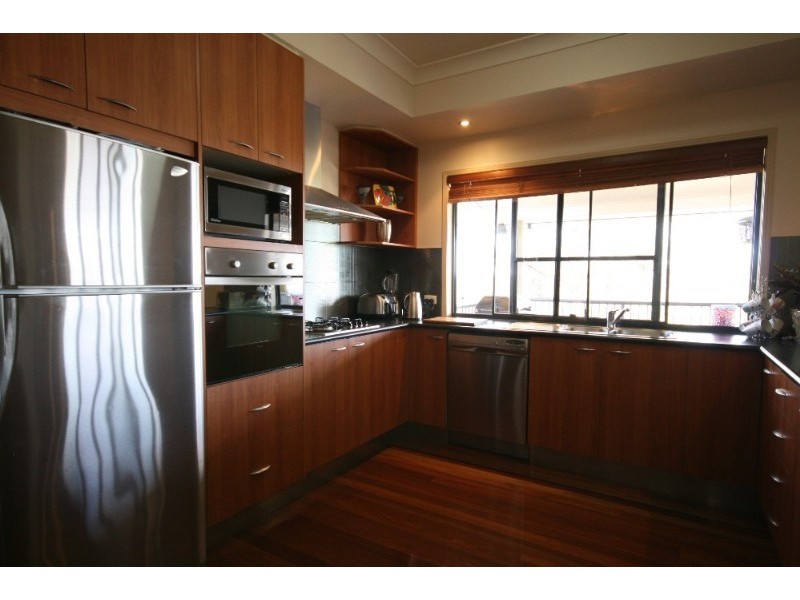 31 Jasmine Crescent, Shailer Park QLD 4128