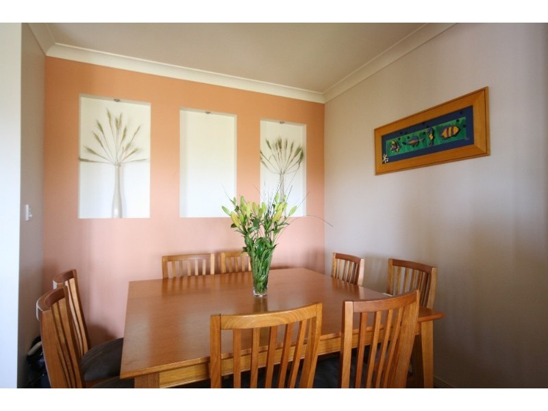 31 Jasmine Crescent, Shailer Park QLD 4128