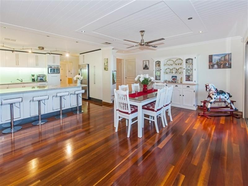 407 Springwood Road, Springwood QLD 4127