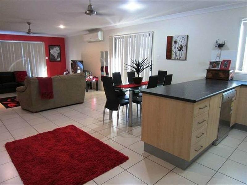 12 Shelley Avenue, Mount Warren Park QLD 4207