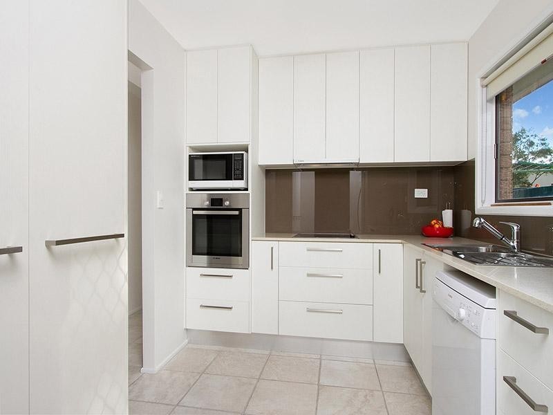 16 Sylvia Street, Underwood QLD 4119