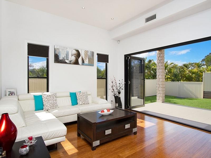 92 Shailer Road, Shailer Park QLD 4128