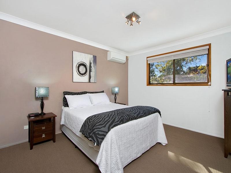 35 Narcamus Crescent, Shailer Park QLD 4128