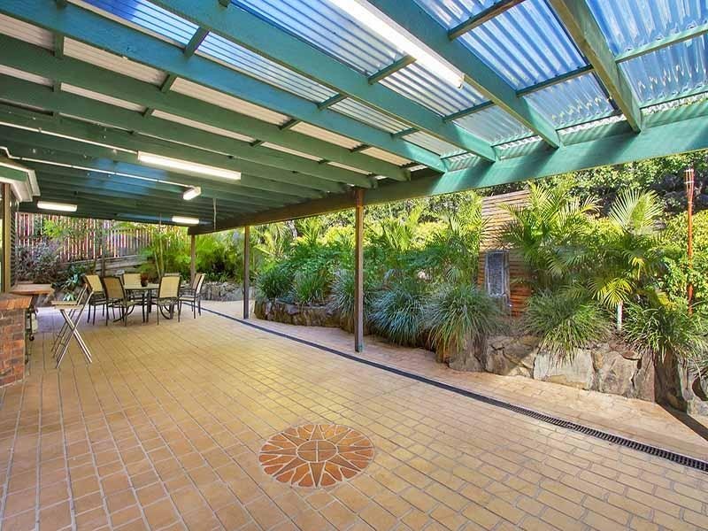 35 Narcamus Crescent, Shailer Park QLD 4128