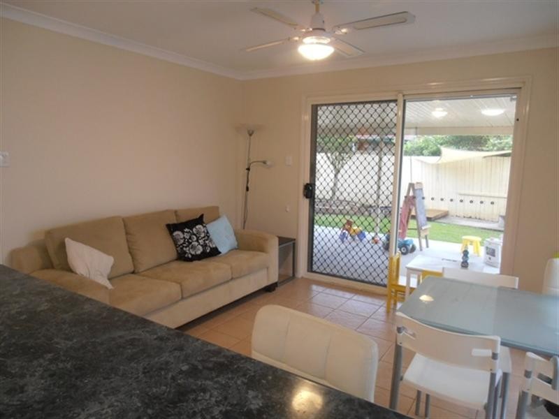 17 Lansdown Road, Waterford West QLD 4133