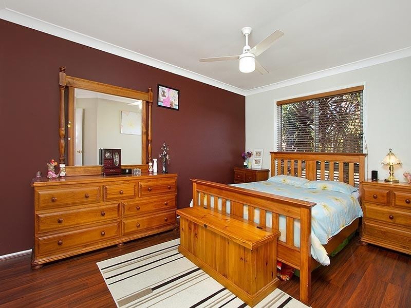 32 Batehaven Street, Loganholme QLD 4129