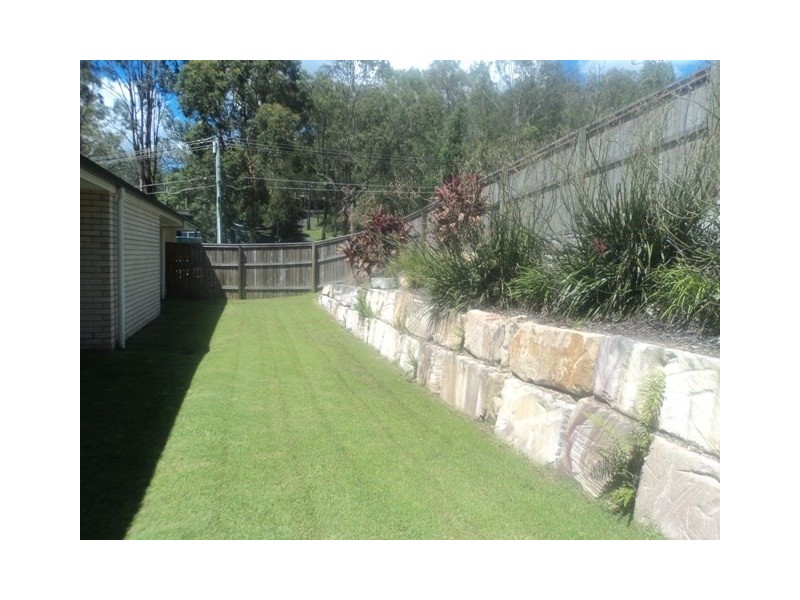5 Lindsay Court, Cornubia QLD 4130