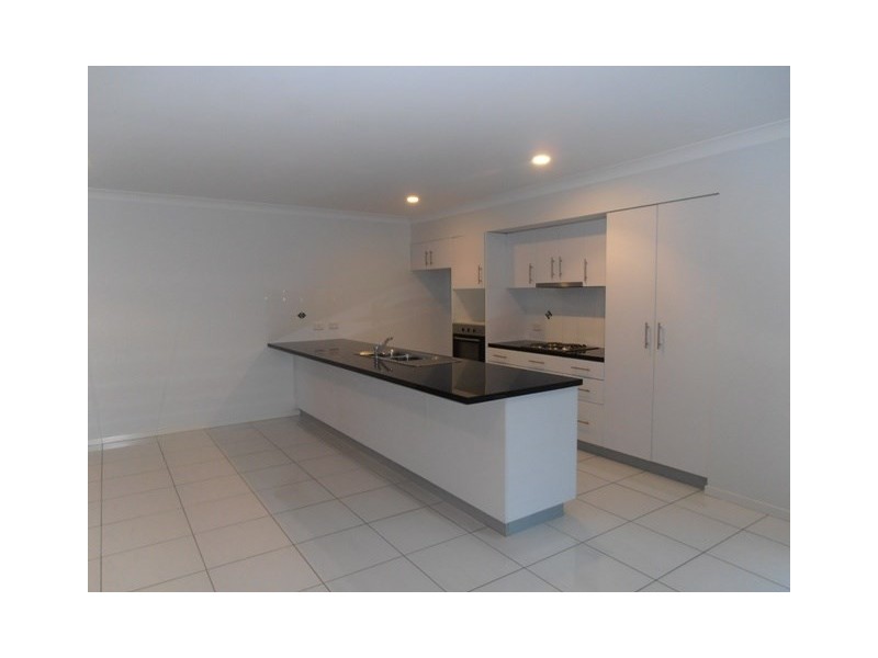 5 Lindsay Court, Cornubia QLD 4130