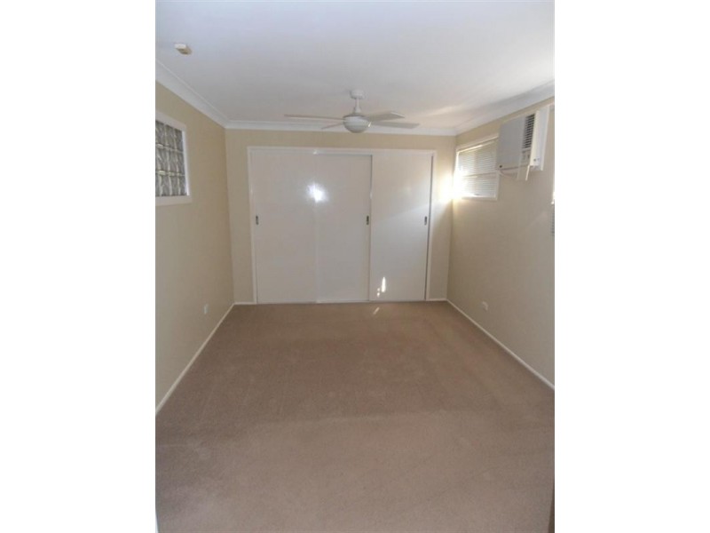 8 Teak Street, Shailer Park QLD 4128