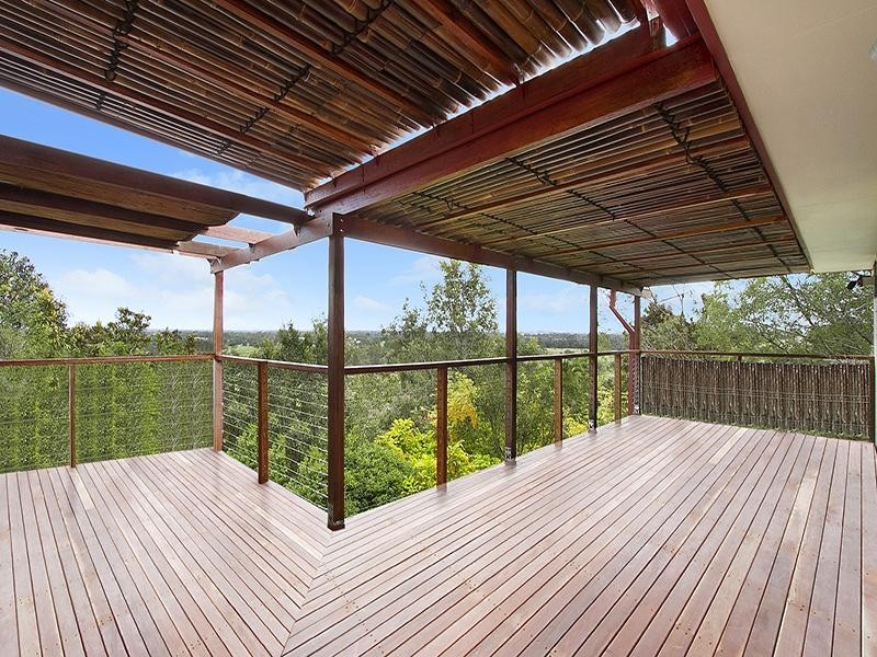 2 Satellite Court, Tanah Merah QLD 4128