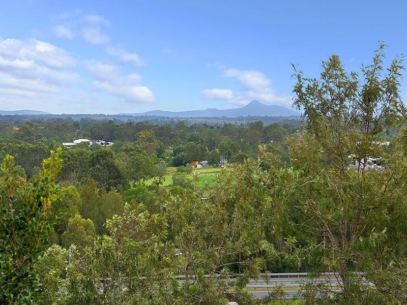 2 Satellite Court, Tanah Merah QLD 4128