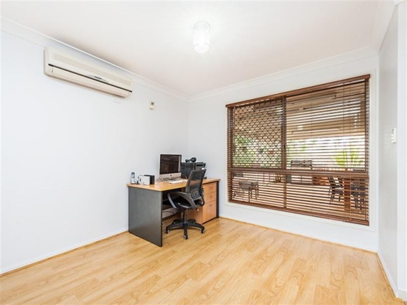 86 Edenlea Drive, Meadowbrook QLD 4131
