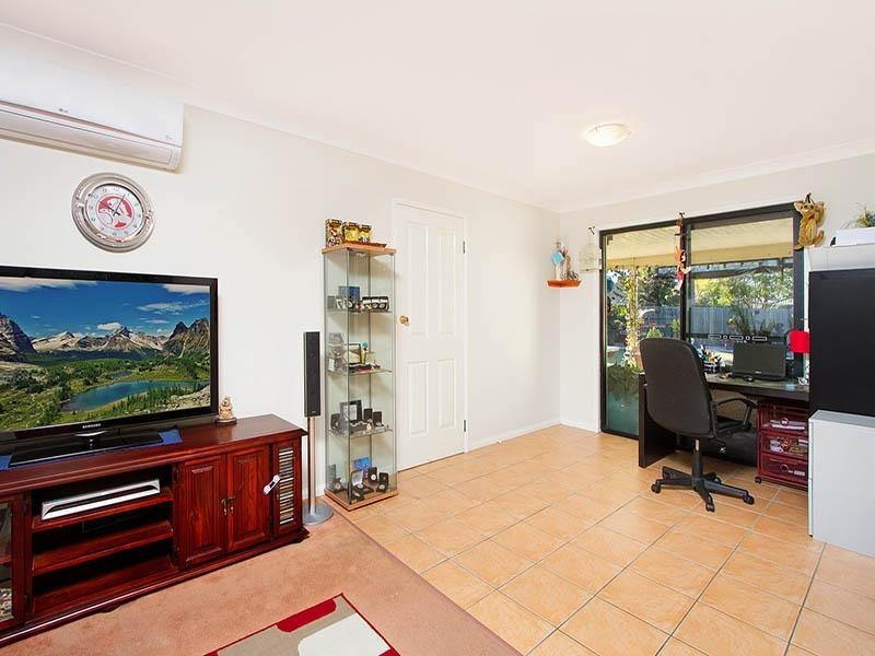 16 Seria Street, Tanah Merah QLD 4128
