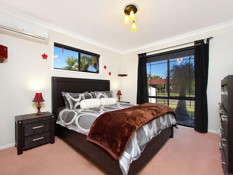 16 Seria Street, Tanah Merah QLD 4128