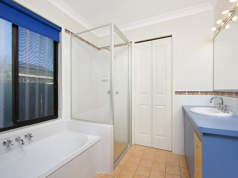 16 Seria Street, Tanah Merah QLD 4128