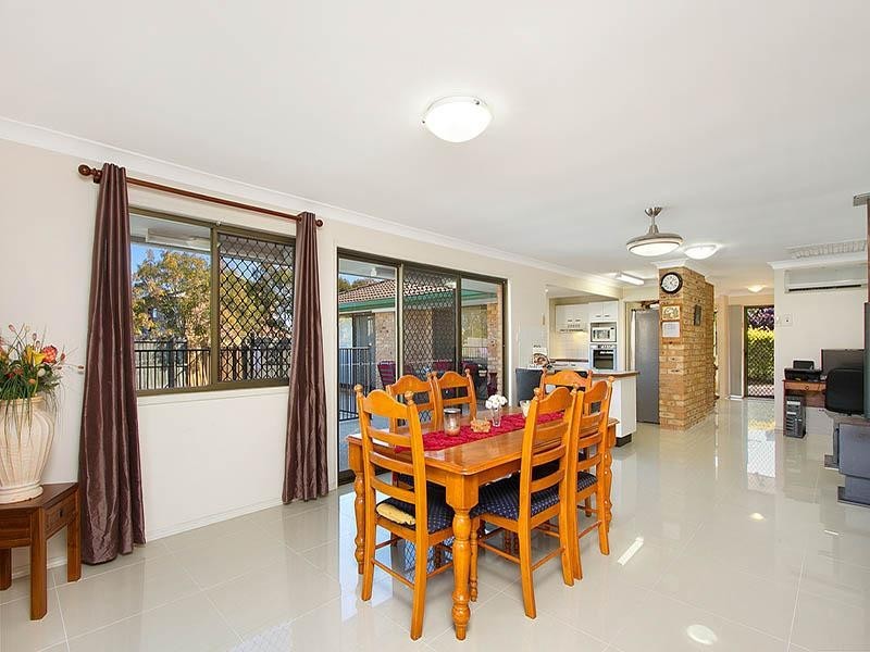 61 Ellendale Crescent, Daisy Hill QLD 4127